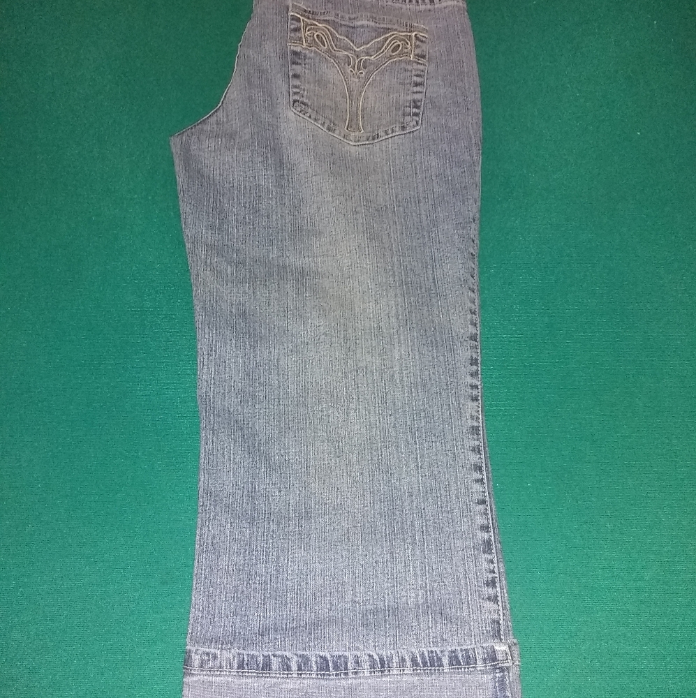 Jeans - Picture 4 of 4